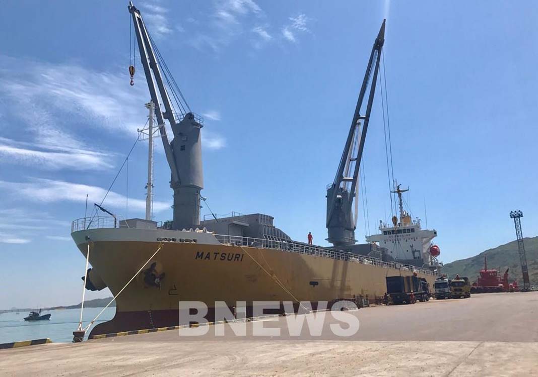 Binh Dinh gives green light for forming steel plant, int’l port projects