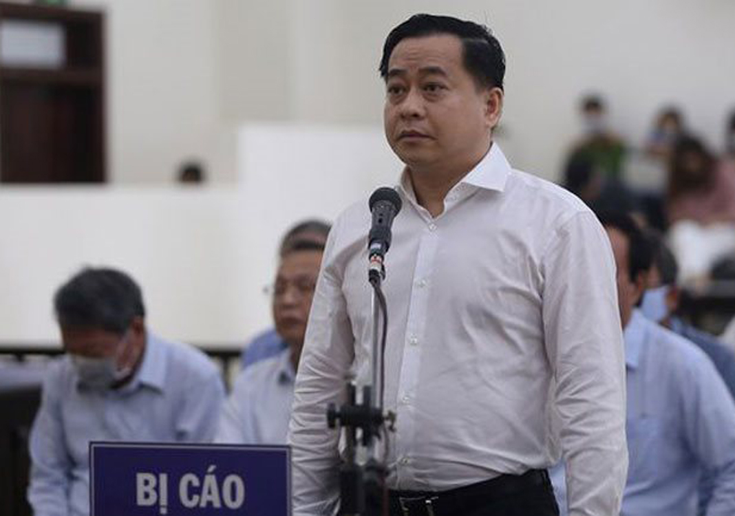 Former top cop charged for involvement in Vu Nhom’s bribery
