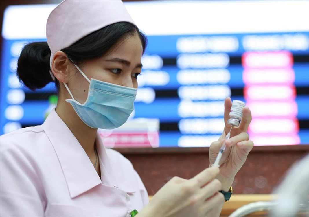 France to share 670,000 Covid-19 vaccine doses with Vietnam