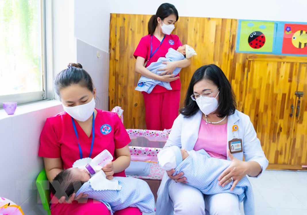 HCMC supports children orphaned by Covid-19