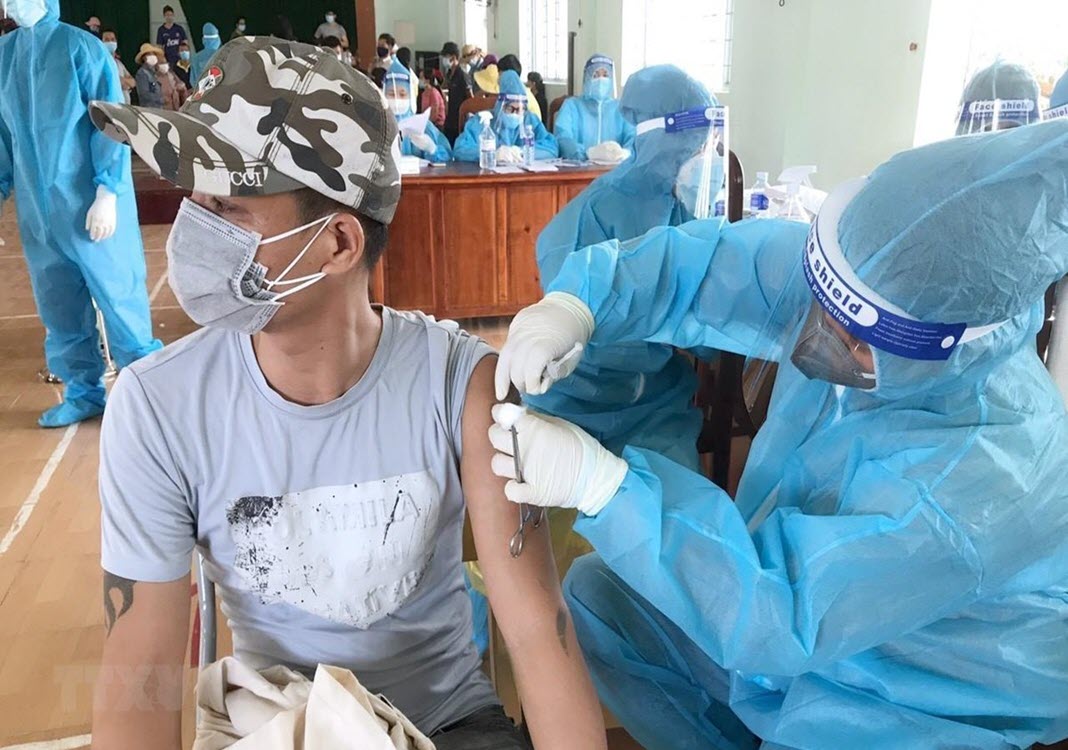 Four districts in Binh Duong to relax social distancing