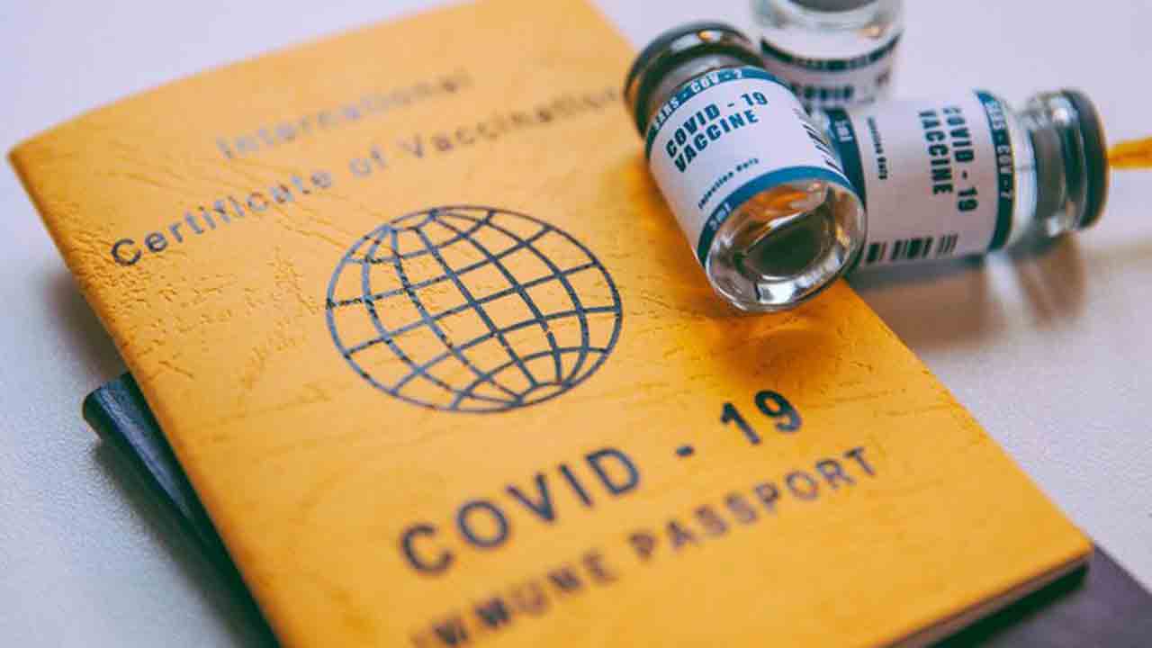 Vietnam recognizes Covid vaccine passports of 72 countries, territories