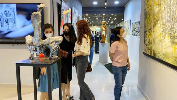 Weeks-long exhibition marks HCMC Fine Arts Association’s 40th anniversary