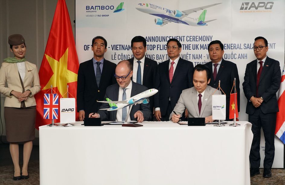 Bamboo Airways inaugurates Vietnam - UK nonstop services, names UK Market General Sales Agent under Vietnamese Prime Minister’s witness