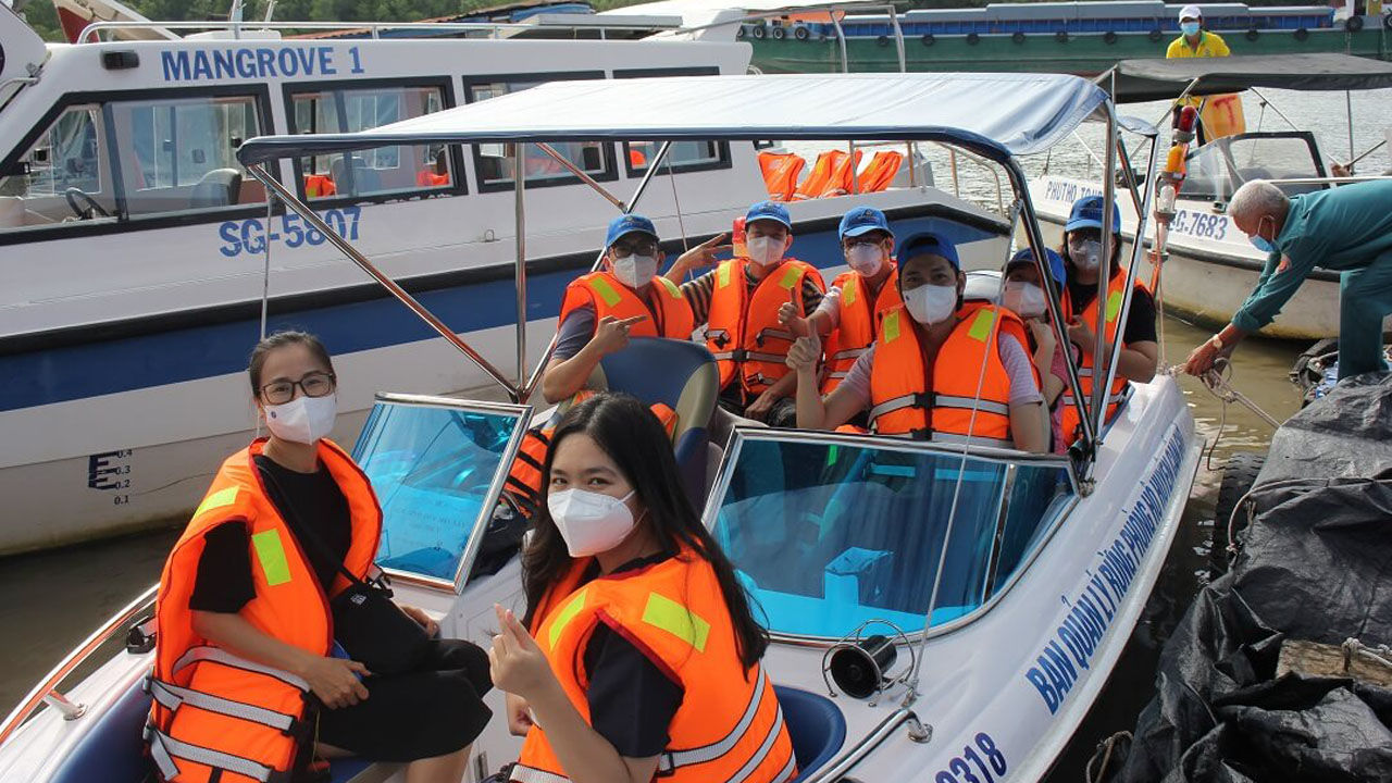 HCMC expands tourism reopening plan with central provinces