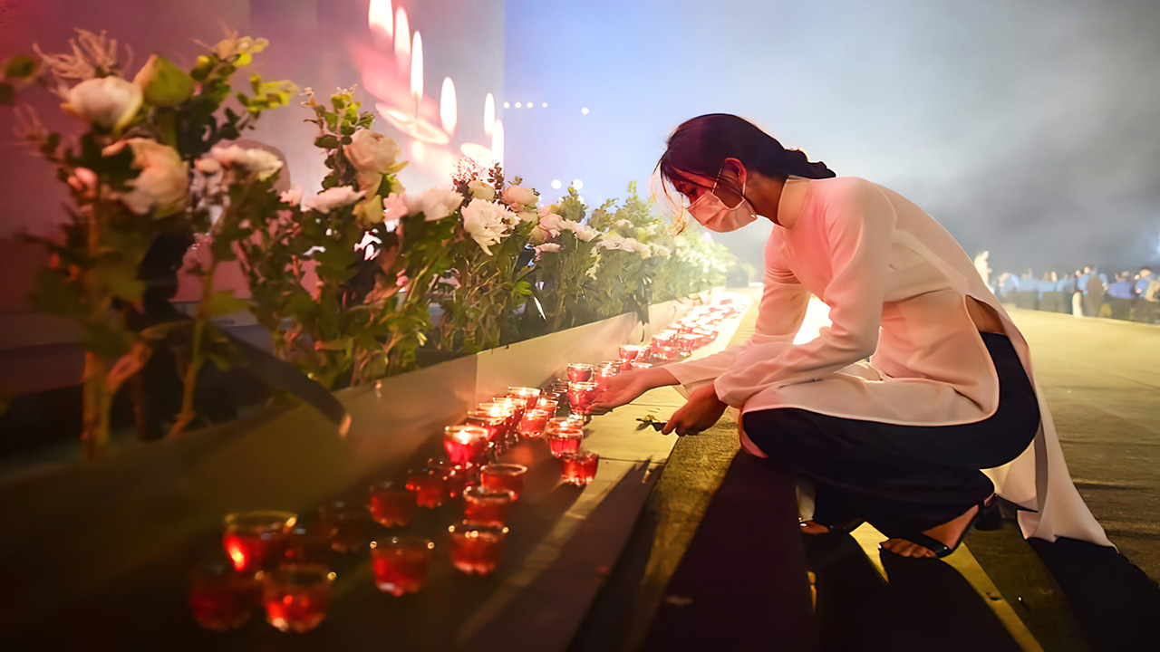 Different hues in the painting of human compassion