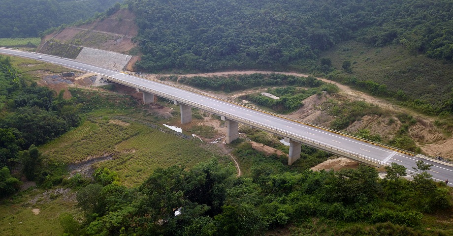 Over VND8 trillion sought for Hoa Lac-Hoa Binh expy expansion