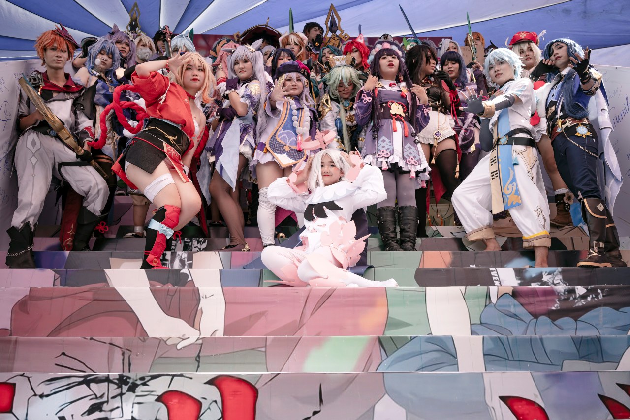 Cosplay comes to town