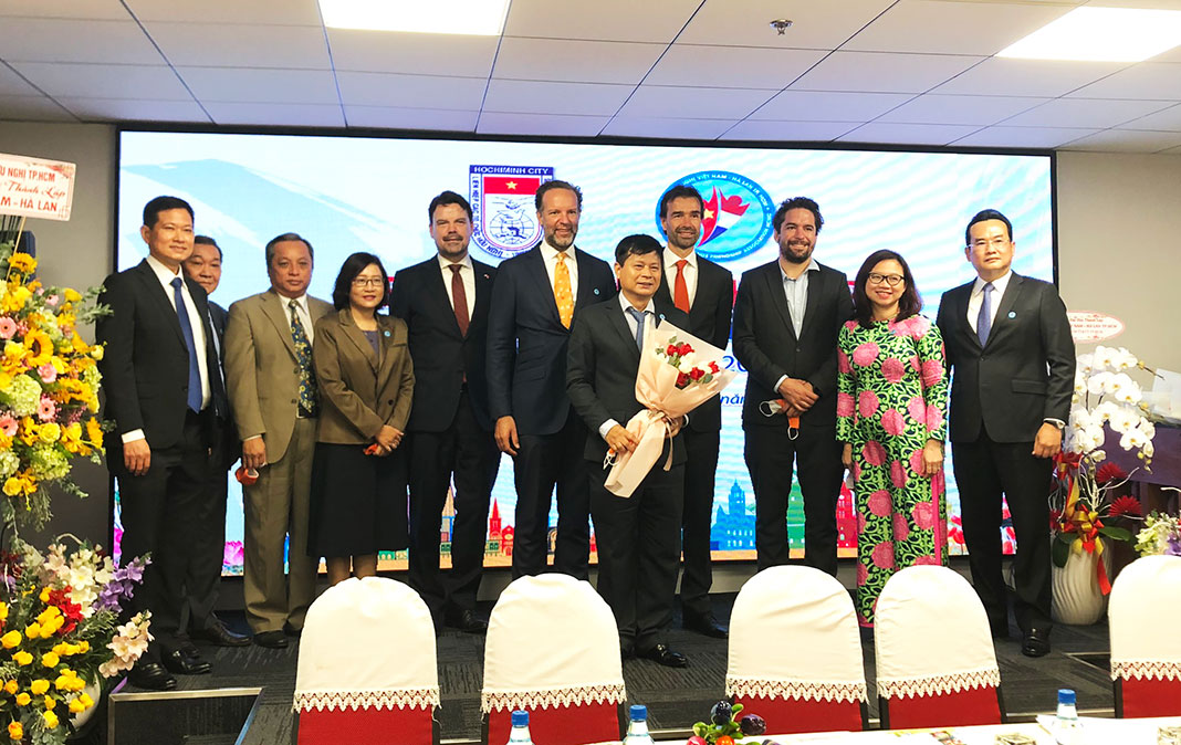 Vietnam-Netherlands Friendship Association in HCMC established