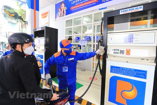 Fuel prices soar to all-time highs
