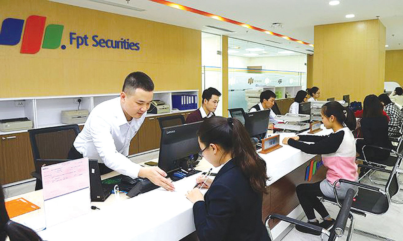 Securities firms tread with caution