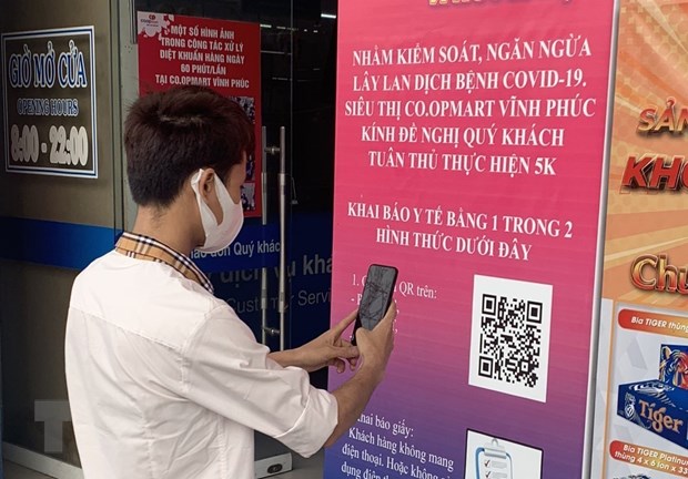 Vietnam drops health declaration requirement at airports, seaports