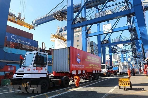 Firms propose seaport fee collection be suspended in HCMC