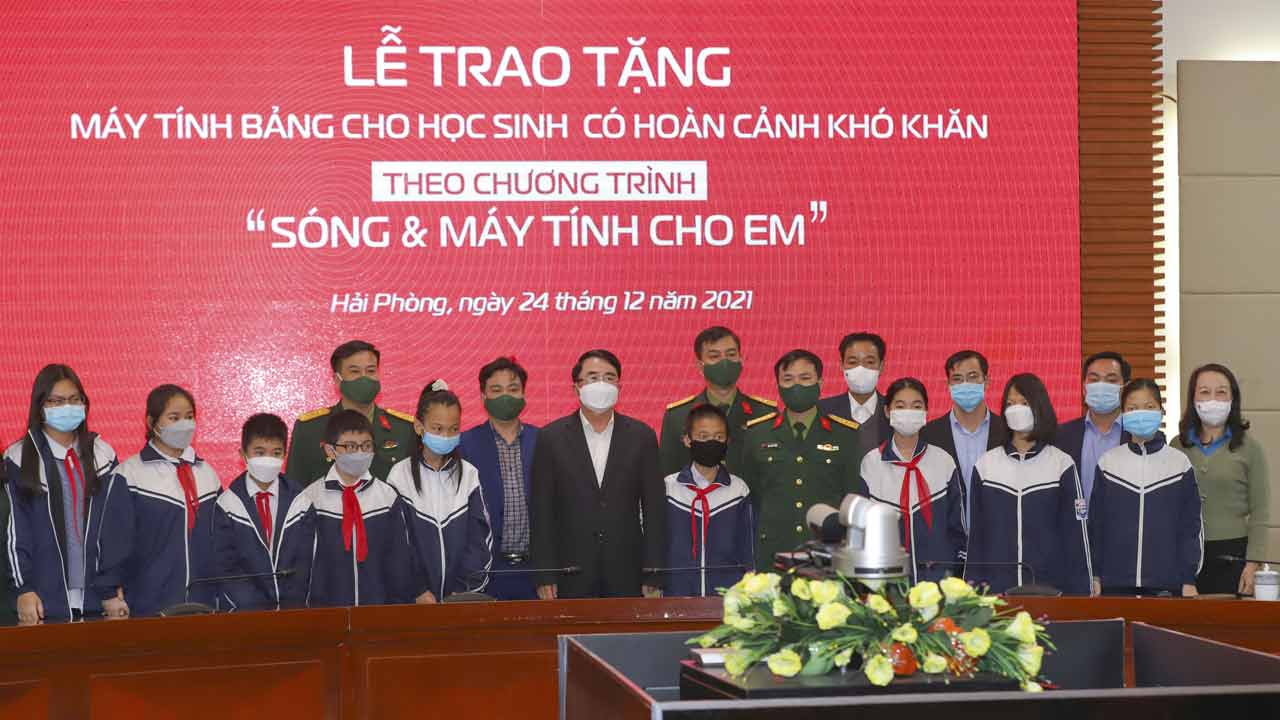 Viettel considers social activities as responsibility