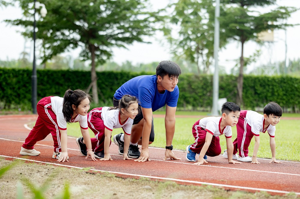 Children enjoy learning, discovering and developing skills at VAS Summer Camp