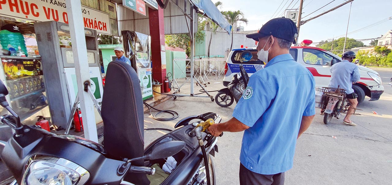 It’s time to cut fuel taxes to boost the economy