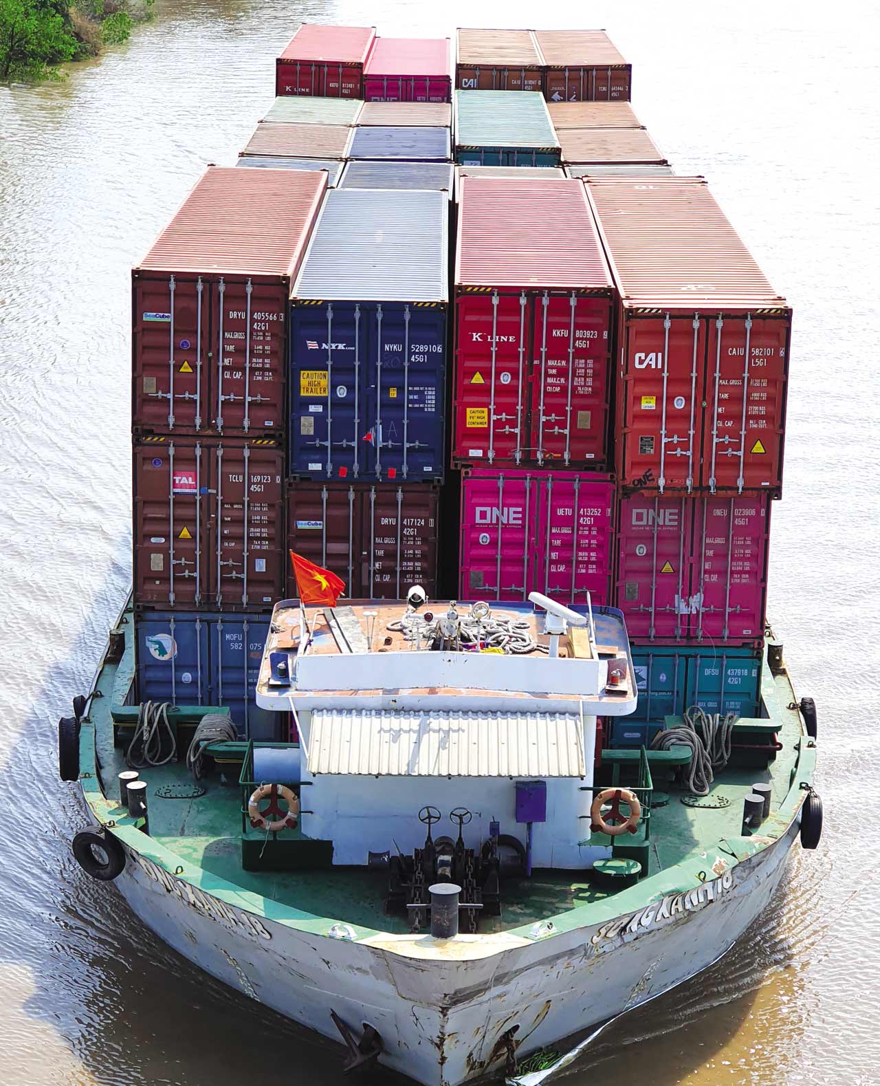 Seaport stocks – shelter for investors during corrections