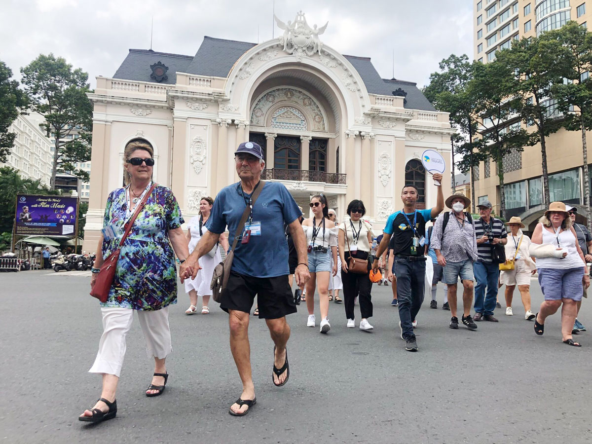First int’l river cruise ship returns to Vietnam
