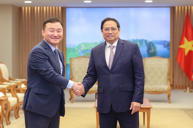 Samsung looks to expand Vietnam operations