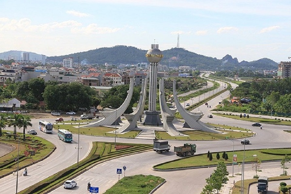 Thanh Hoa to start work on three IPs in 2025