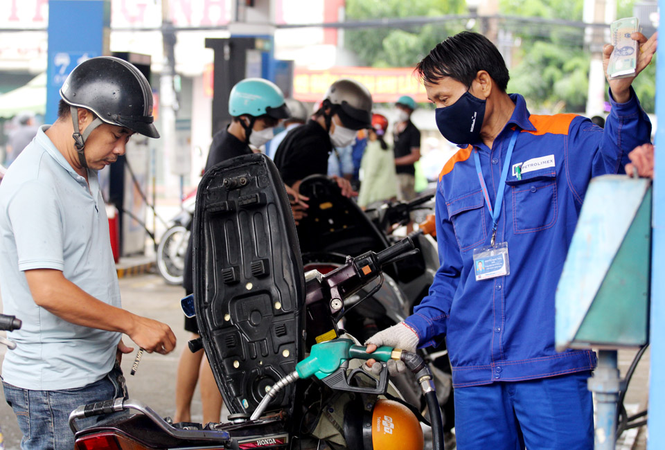 Fuel prices surge after four cuts