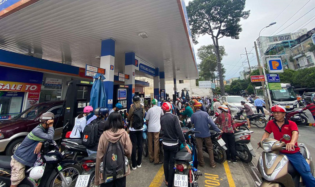 Fuel prices expected to rise Tuesday