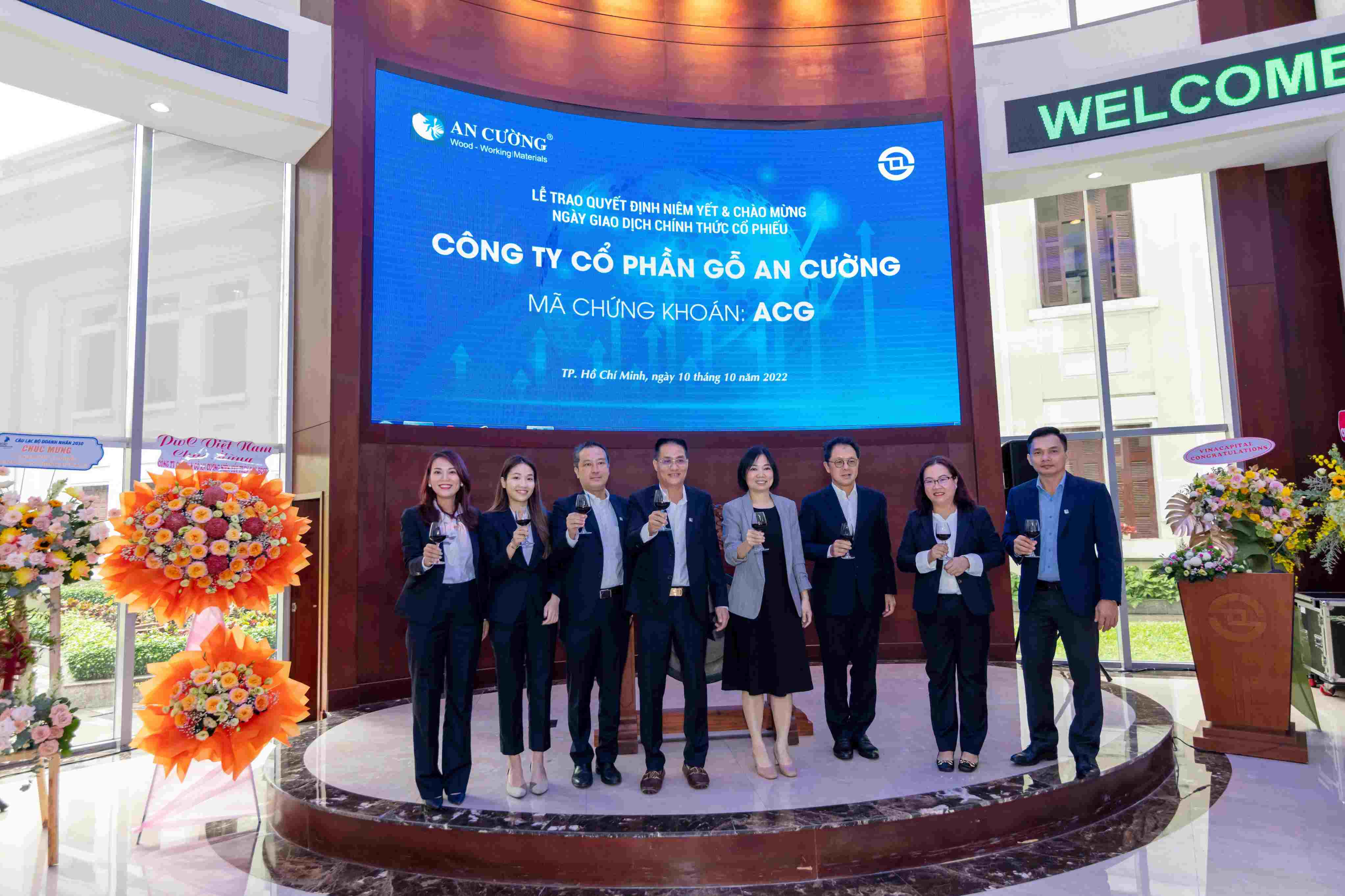 An Cuong Wood debuts its shares on HOSE