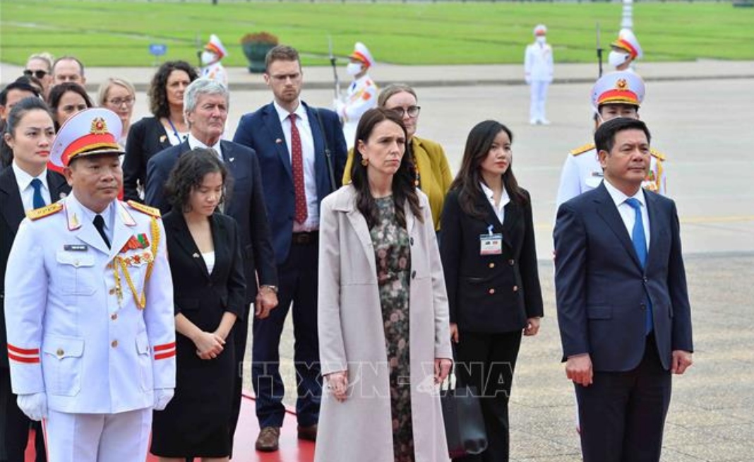 New Zealand PM arrives in Vietnam for official visit