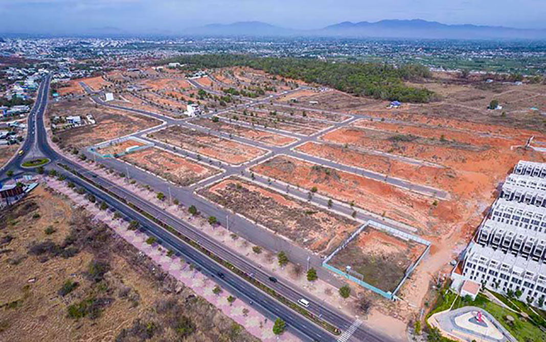 Binh Thuan Province vice chair arrested over alleged land violations