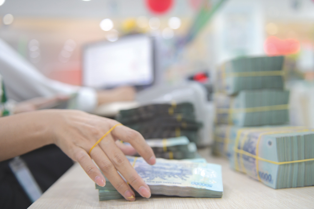 Reaching out to foreign lenders