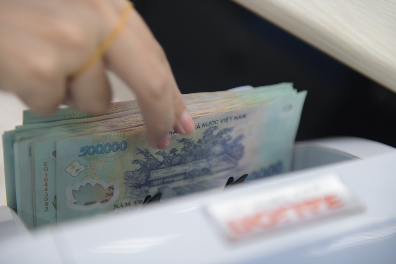 Interbank interest rates plunge