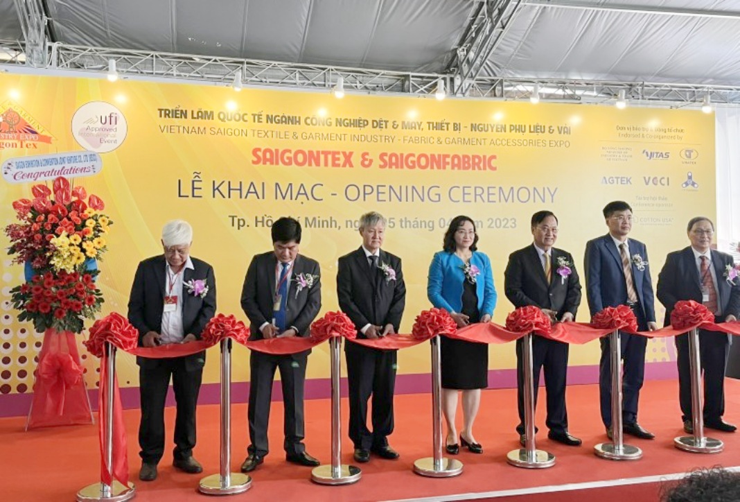 HCMC hosts Saigon textile and garment expo