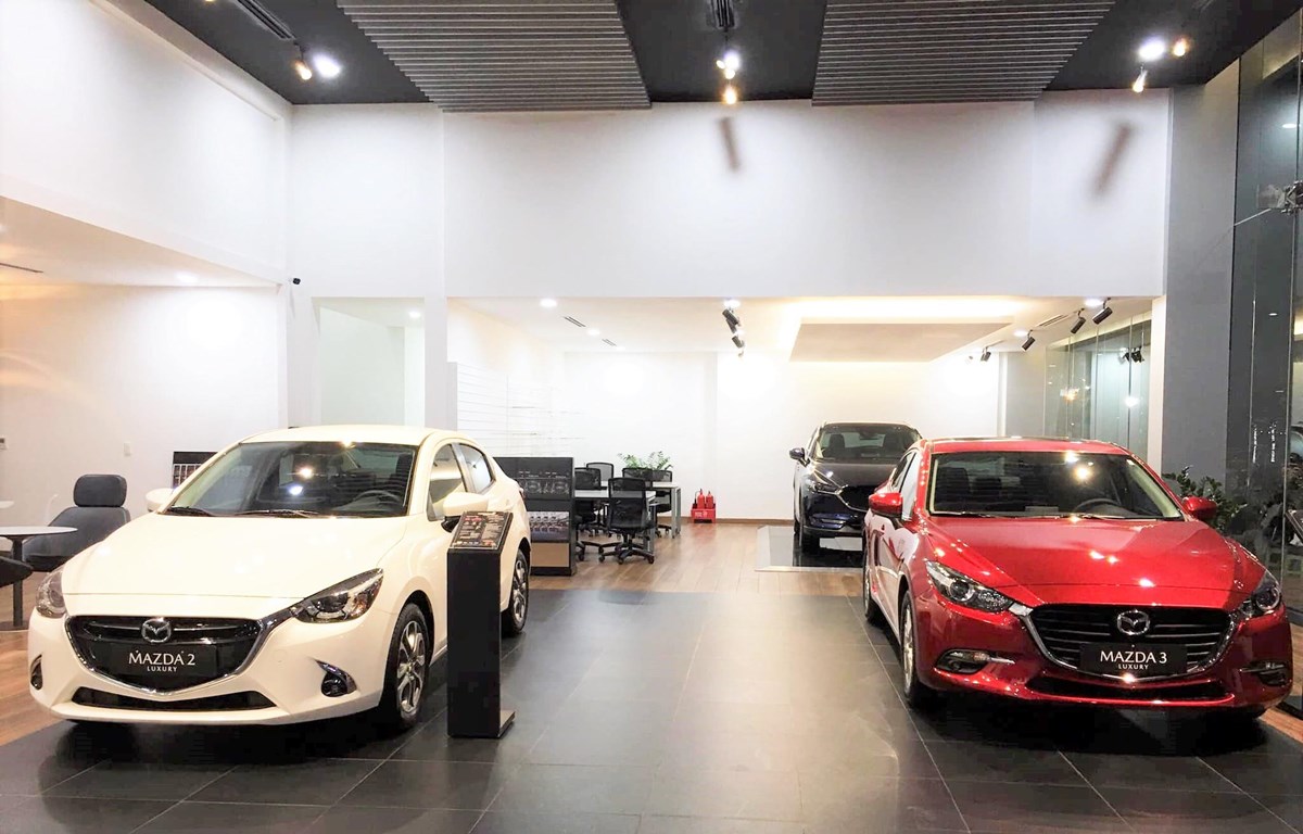April auto sales plunge sharply