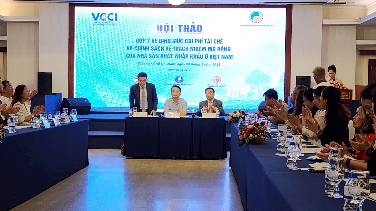 Recycling seen sending business costs in Vietnam soaring
