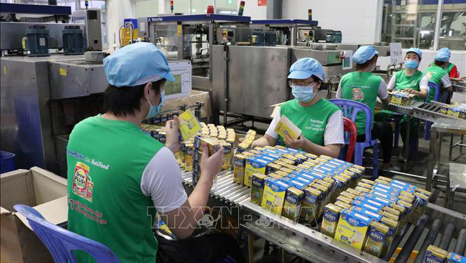 Vietnam's manufacturing sector still in distress