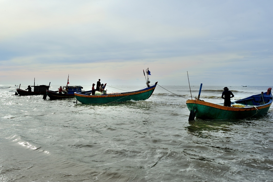 A day of Tan Thang’s fishermen