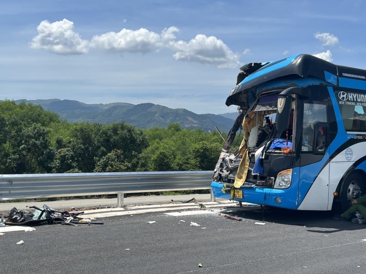 Alarm sounded over traffic accidents on new expressways
