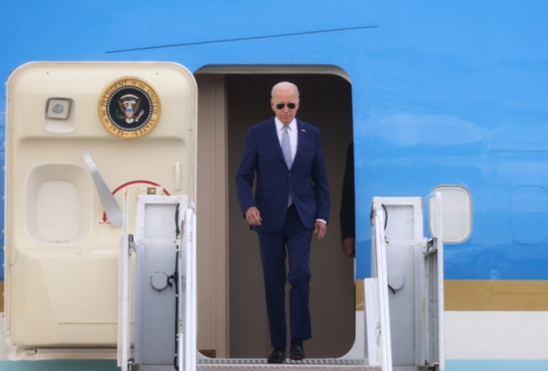 U.S. President Biden arrives in Hanoi for State visit