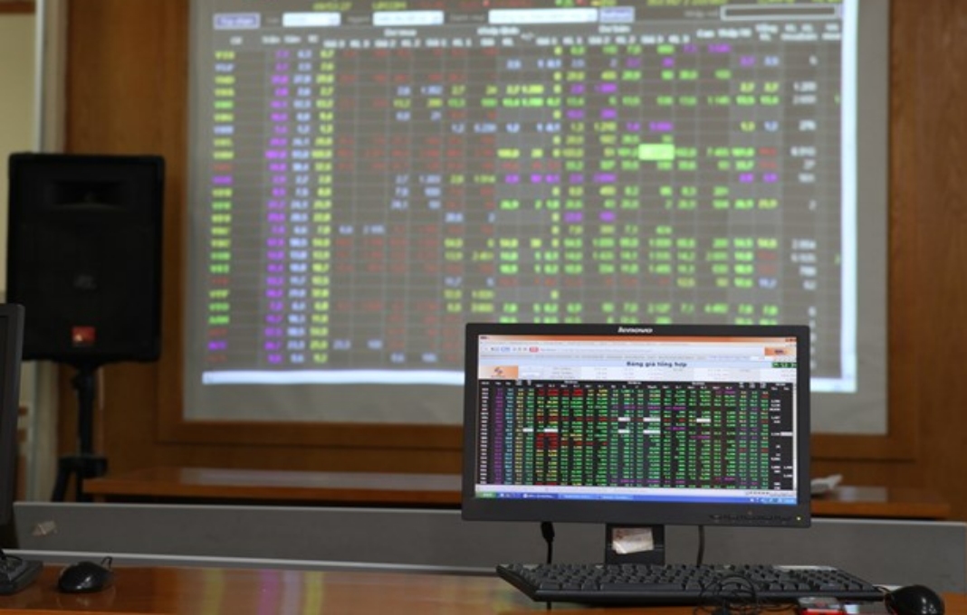 Dragon Capital increases stake in DGC