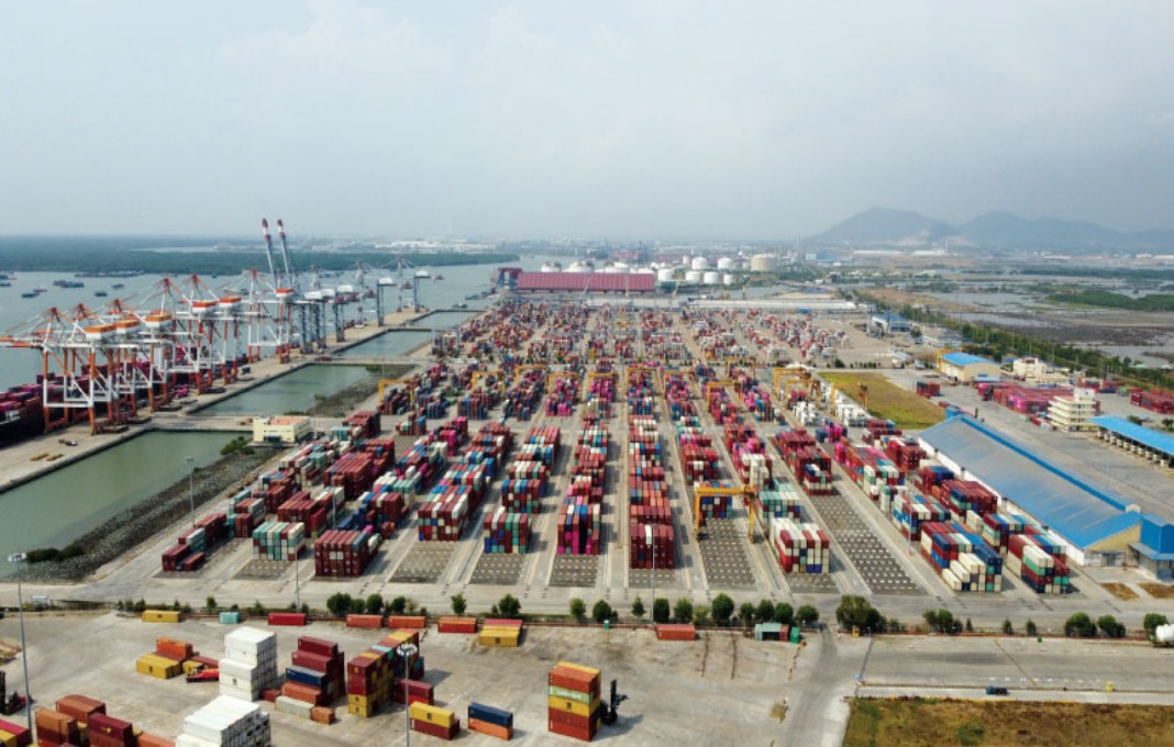 Container cargo throughput at Vietnam’s seaports rises in Jan-Feb