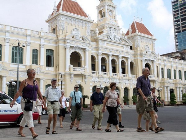 PM wants visa rules further eased