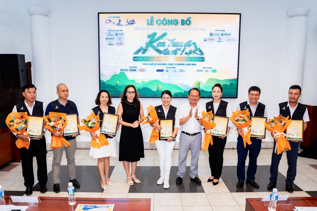 2030 Business Club launches annual charity caravan program