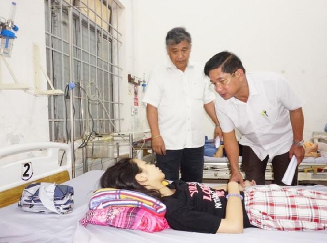 Twenty-eight students hospitalized in Khanh Hoa, food poisoning suspected