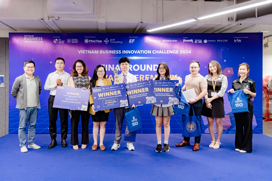 Ninth-graders win first prize at business innovation contest