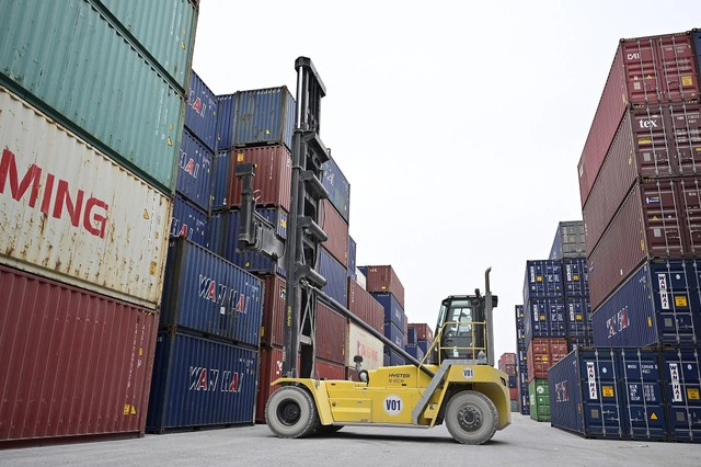 Three inland container depots added to Vietnam’s inland port master plan
