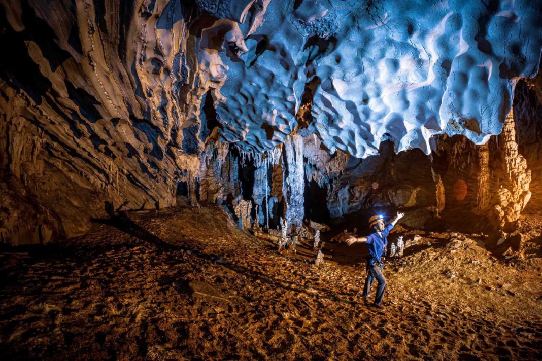 Ruc Mon Cave: A natural wonder in Quang Binh