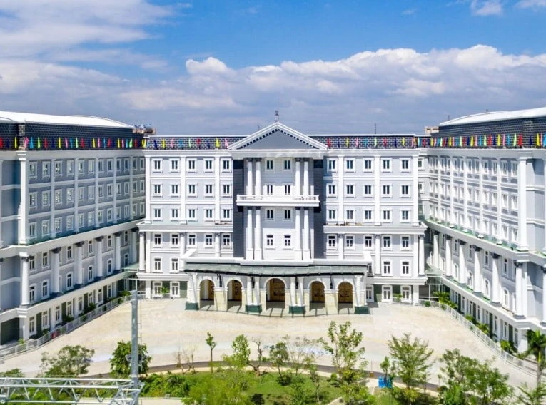 Taxman proposes closing AISVN over tax debt