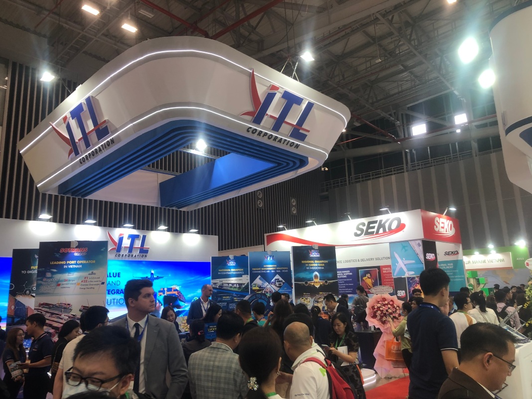 Int'l logistics expo opened in HCMC