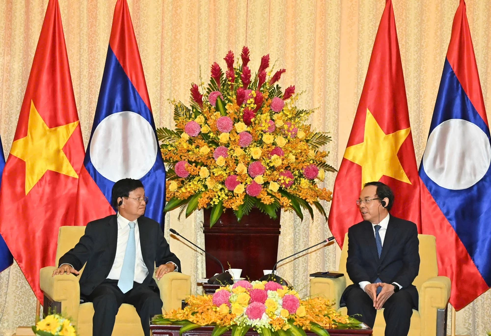 Top leader of Laos meets with HCMC Party secretary