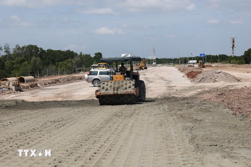 Ba Ria-Vung Tau speeds up work on key coastal road